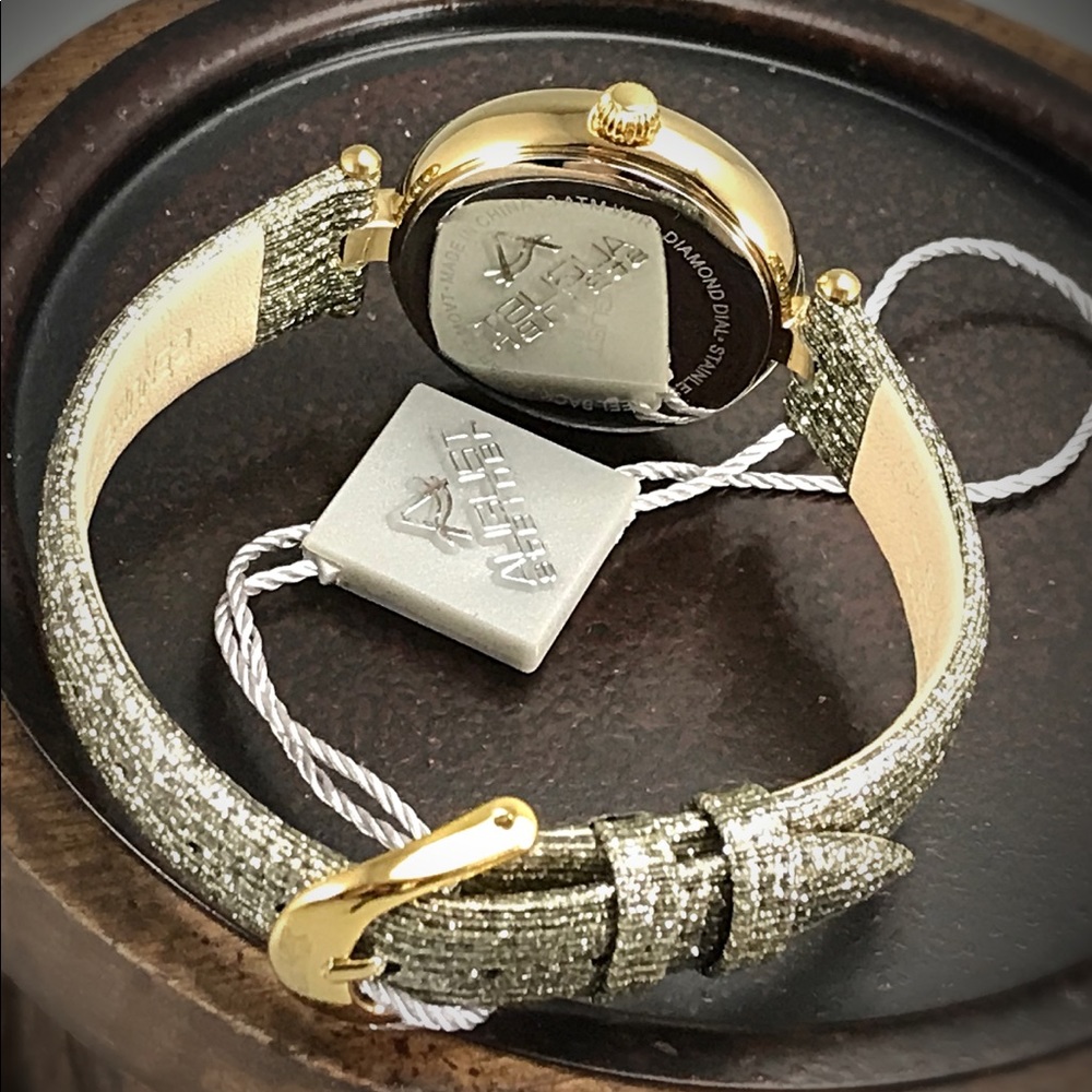 August Steiner Women's Leather Diamond Watch - Picture 3 of 6